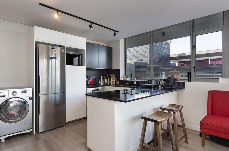 2 Bedroom Property for Sale in De Waterkant Western Cape